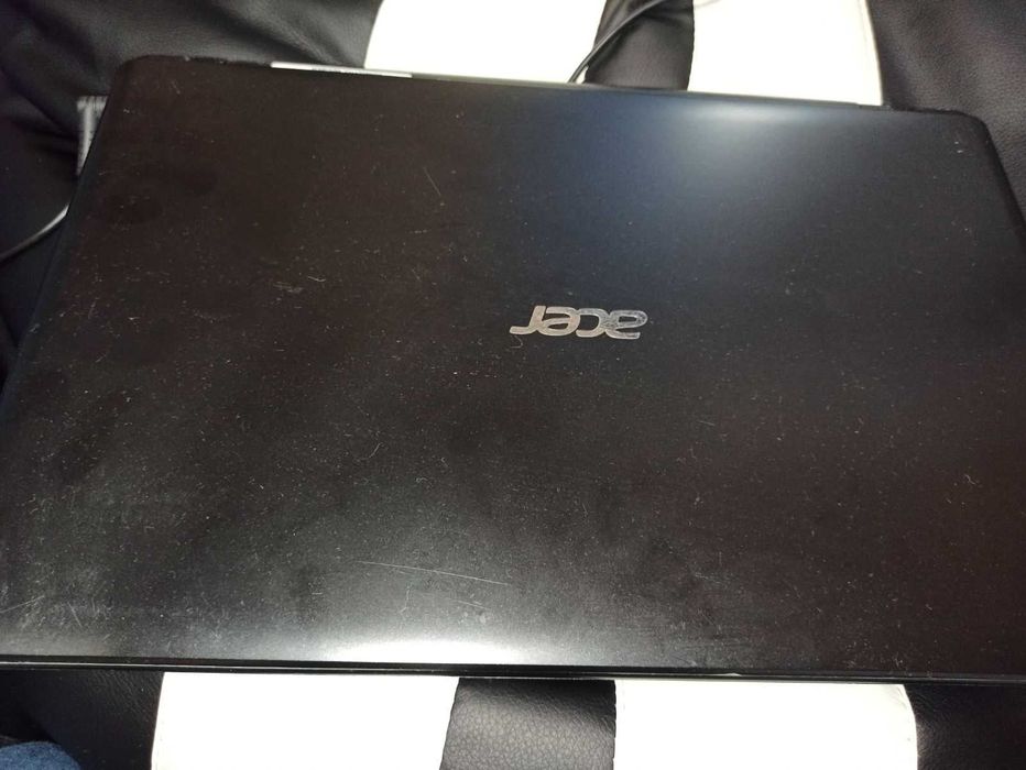 Acer Aspire V5-551
