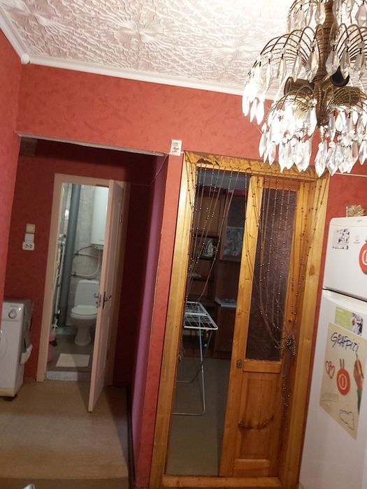 Продам двокімнатну квартиру