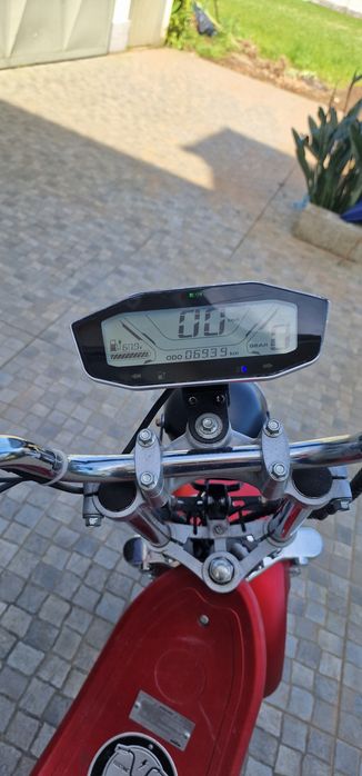 Moto Elétrica Estilo Chopper – 4000W – 60V 40Ah – MATRICULADA