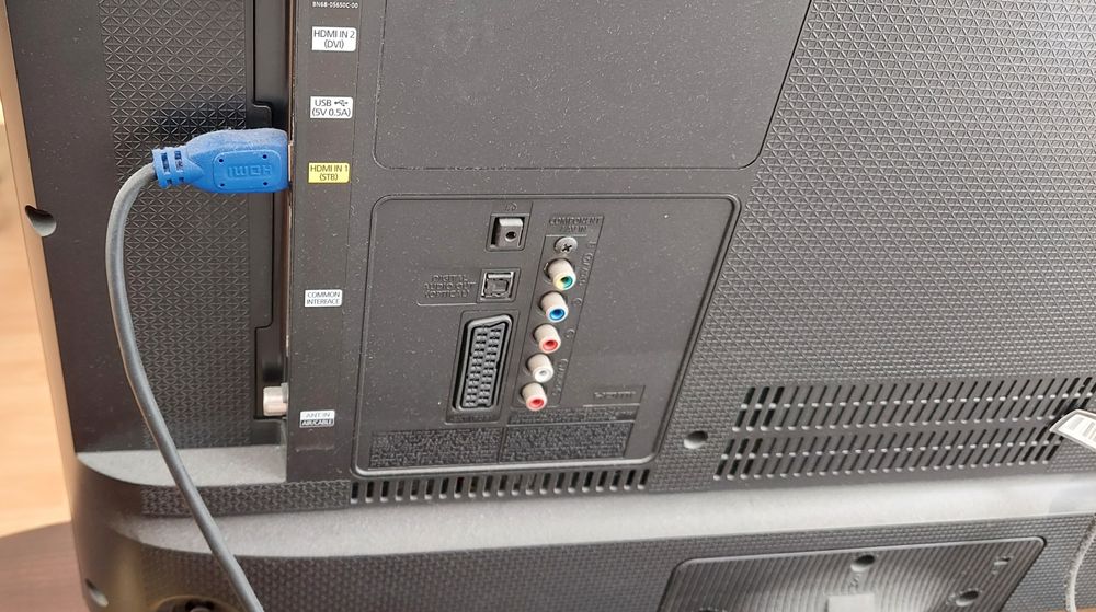 Telewizor Samsung 32 cale/mało używany