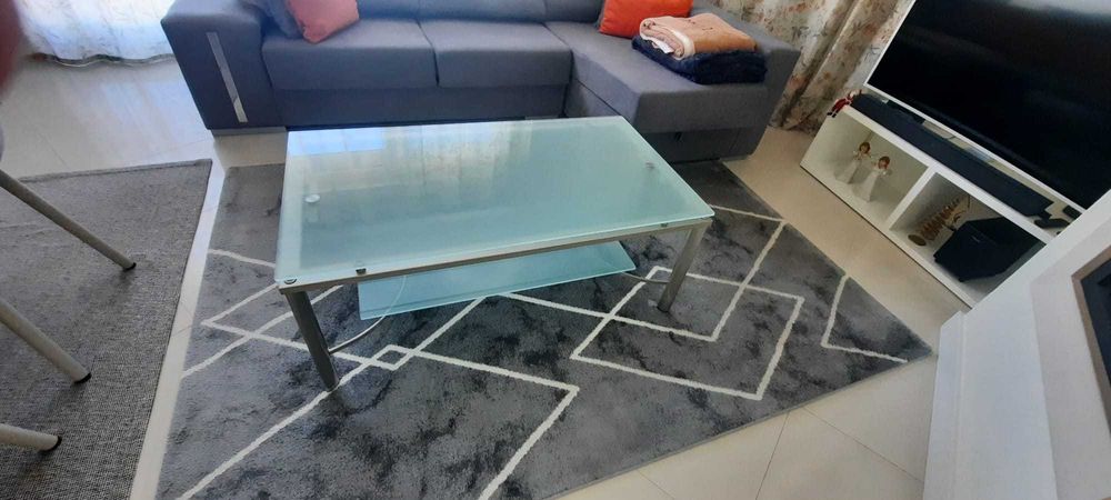 Mobiliário cadeira e mesa