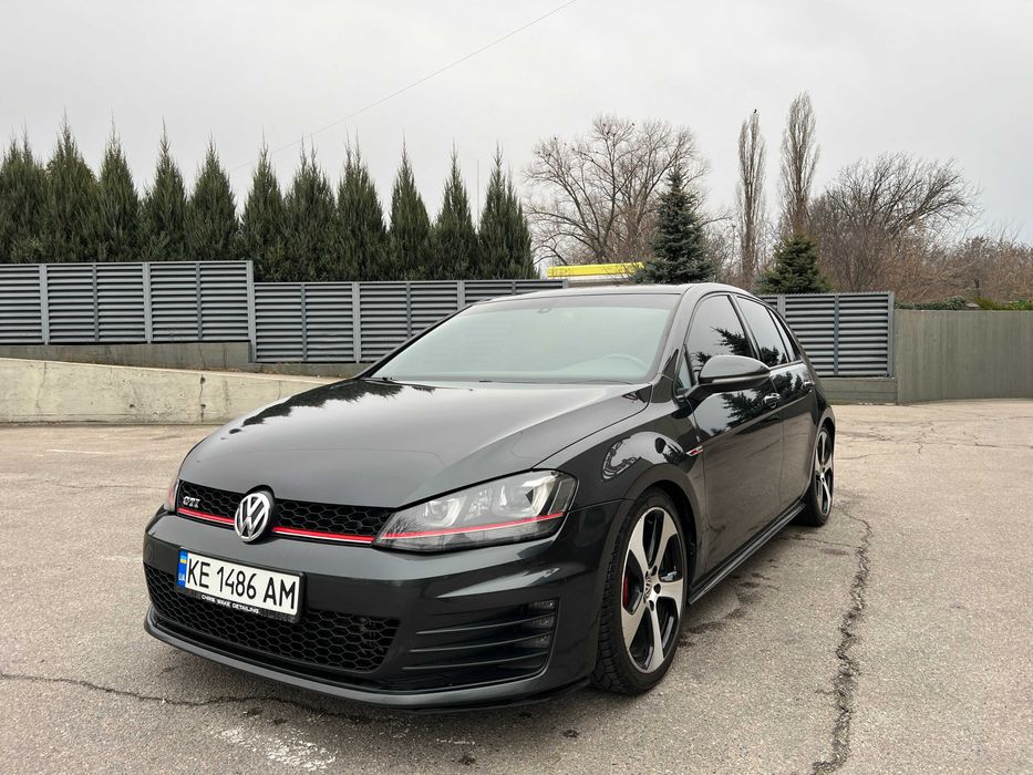 Volkswagen Golf 7 GTI