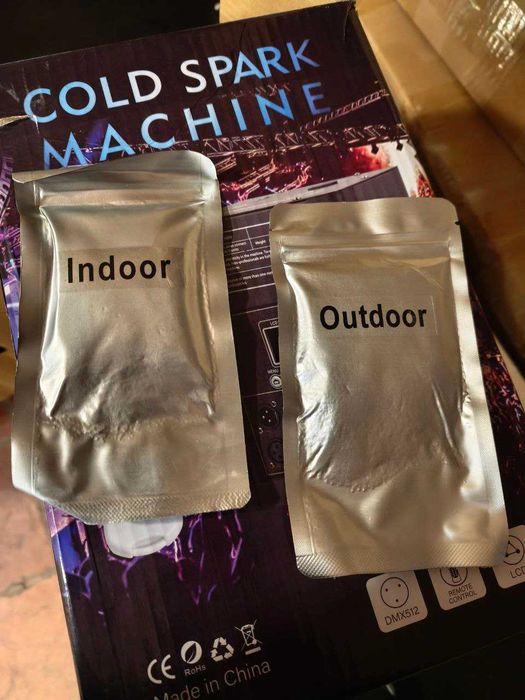 Генератор холодних іскор Cold Spark Machine спекуляри