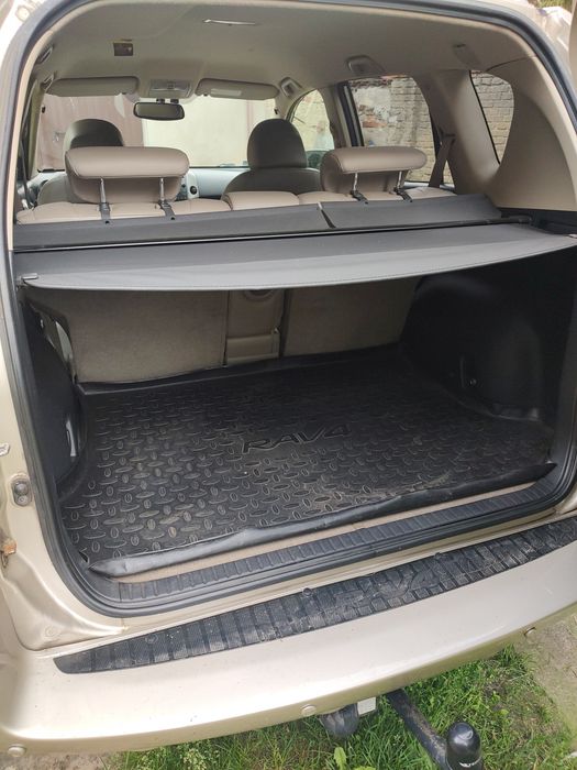 Toyota RAV4 (2007)  2.2 D-CAT