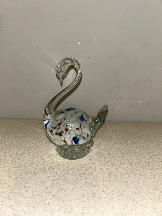 Figurka szklana łabędź
