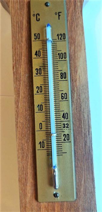 Винтажная домашняя погодная станция :  барометр, термометр, гигрометр.