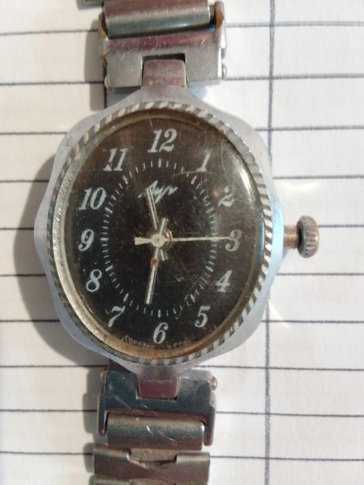 Годинники 2шт. "Луч"і "RADO" по 80грн.шт.