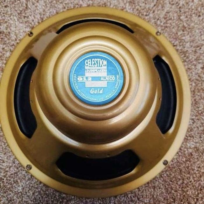 Colunas Celestion Alnico Gold, Blue e EV EVM 12L