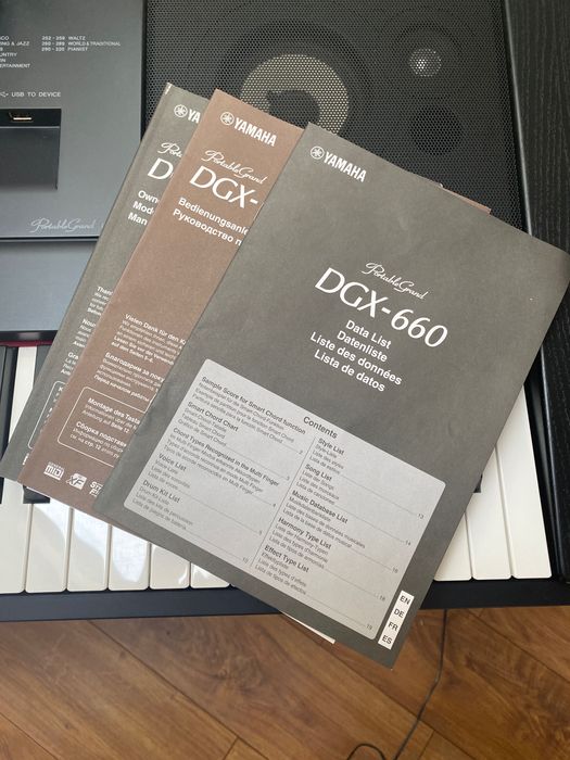 Pianino YAMAHA DGX - 600