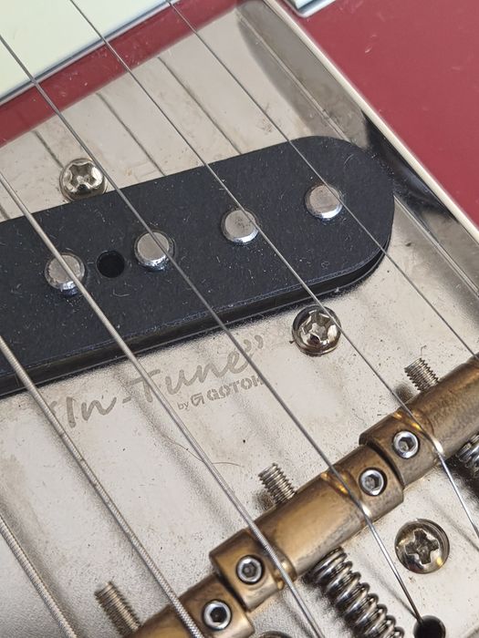 Squier FSR Classic Vibe 60's Custom Esquire by Fender