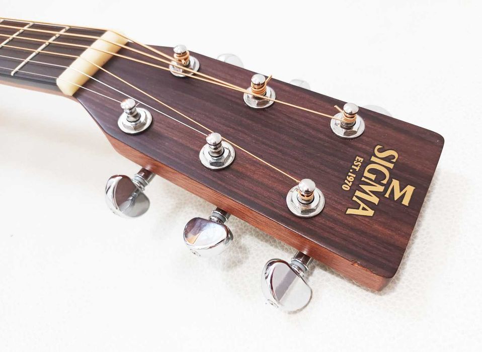 Sigma Guitars 000MC-15E