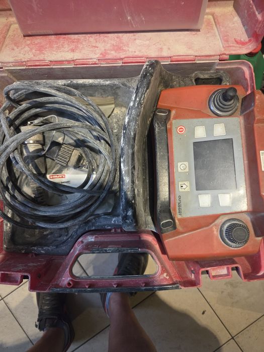 Hilti piła do ciecia betonu DST 10-CA