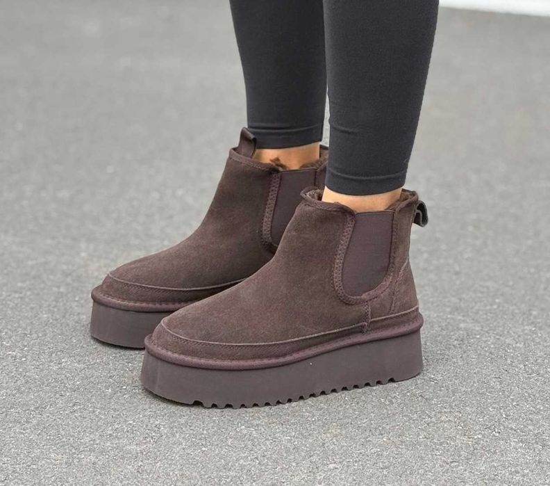 Женские зимние ботинки замшевые полусапожки коричневые на меху челси