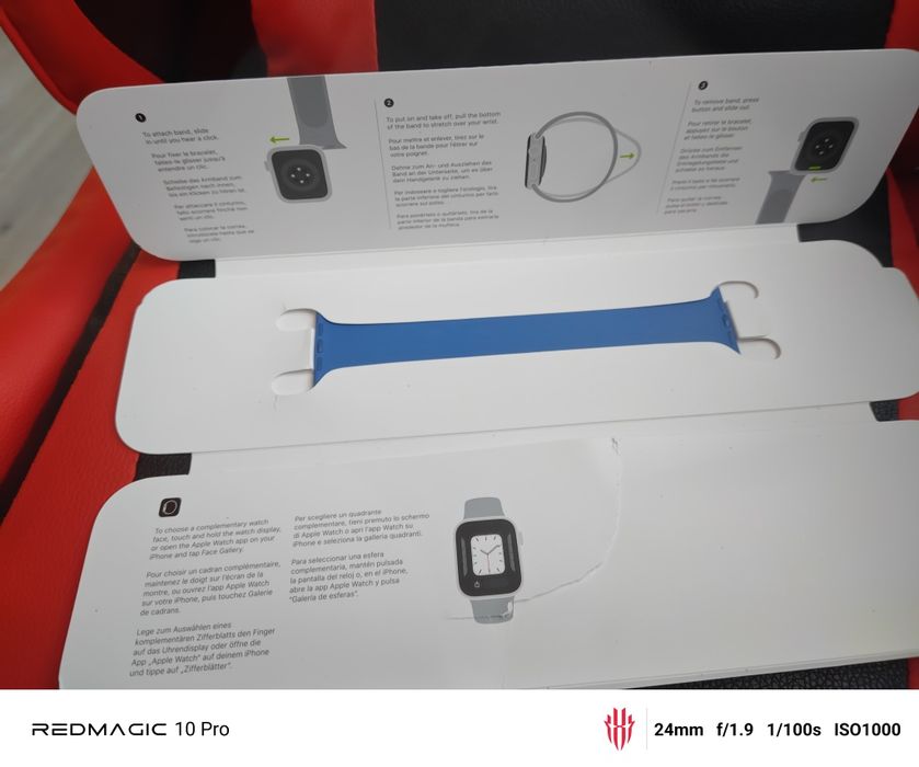 Sprzedam opaskę Apple Watch Solo Loop w kolorze niebieskim.