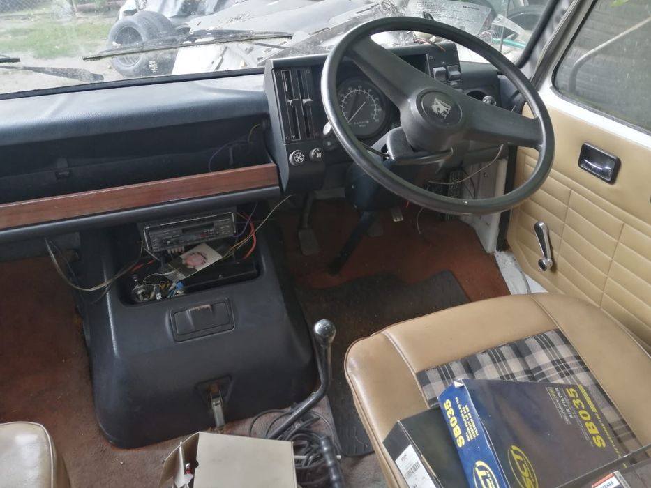 Bedford   CF 250-Kamper