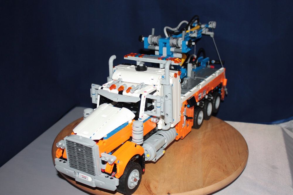 Lego Technic 42128 Ciężki holownik