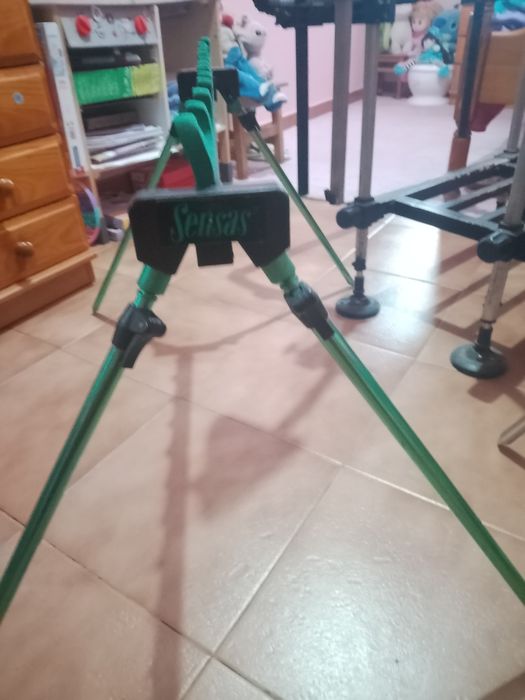 Vendo material de pesca à Francesa