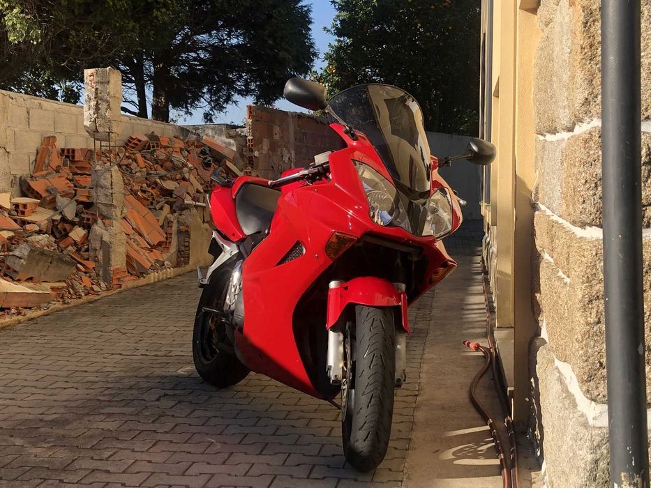 Honda VFR 800 VTEC