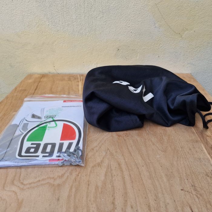 Capacete AGV modular