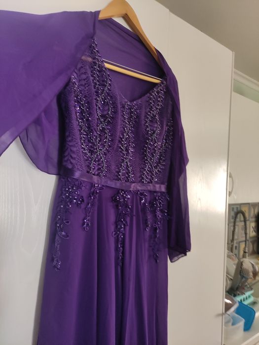 Um lindo vestido para sua festa.