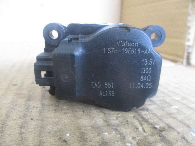 Motor da comporta da sofagem JAGUAR X-Type (X400)