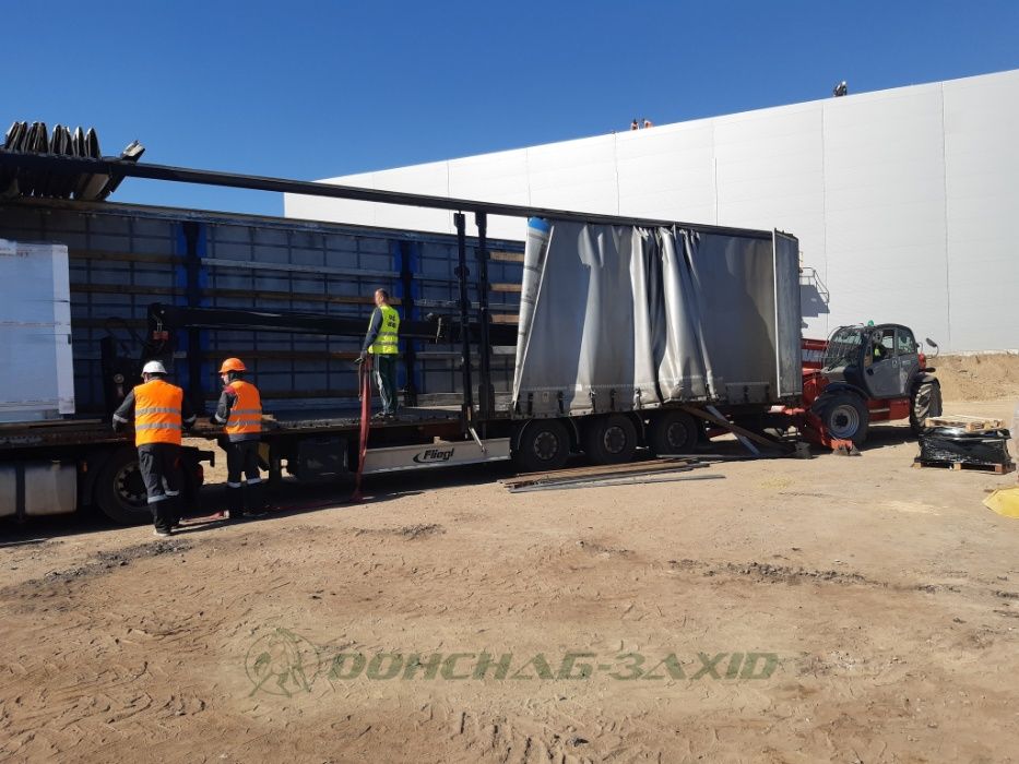 Оренда / Аренда Телескопический погрузчик Manitou, JCB