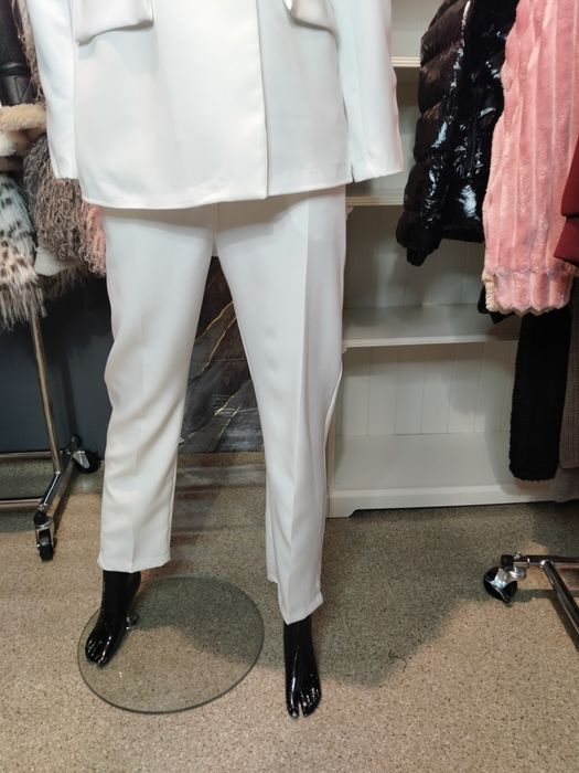 Elegancki garnitur damski