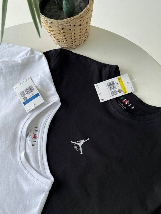 Оверсайз футболка Jordan Flight/ чоловіча футболка джордан чорна/ біла