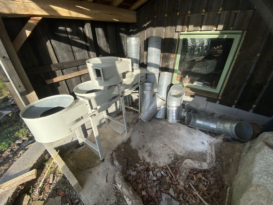 Sistema de aspiração de 4 sacos para carpintaria.