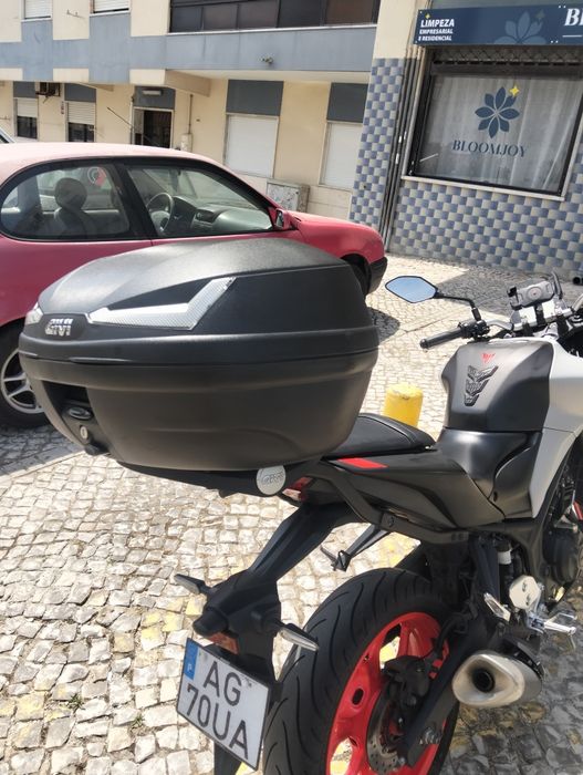 Yamaha MT 03 em excelente estado de mecânica