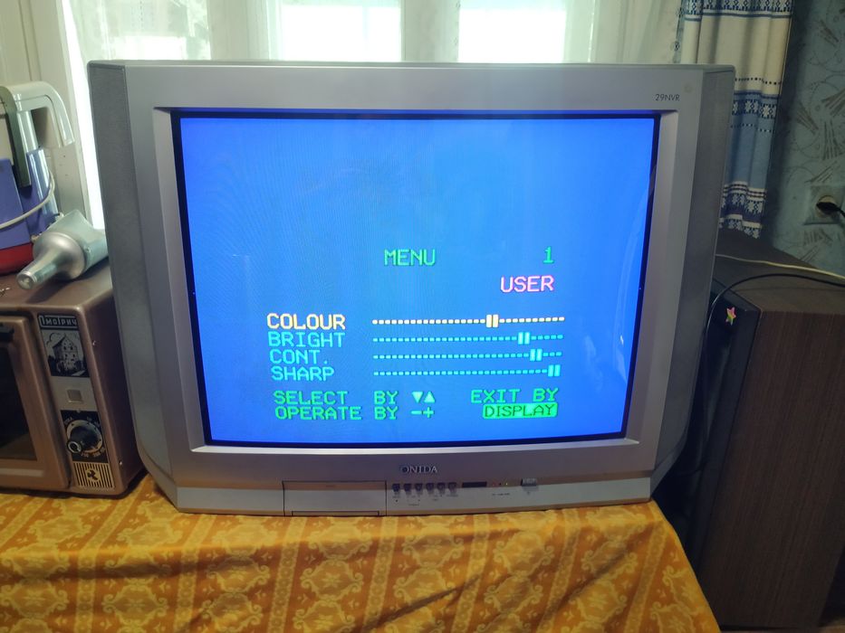 Телевізор Onida (JVC) 29"