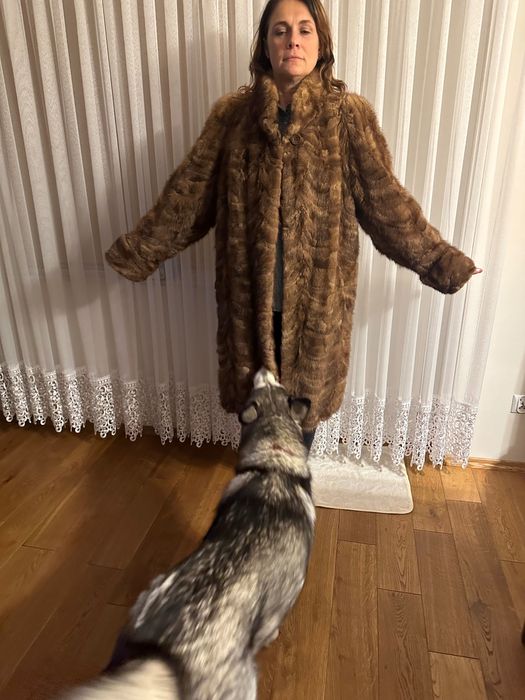 Futro z norek naturalne