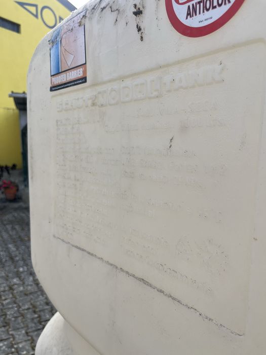 Depósito de gasoleo 1000L