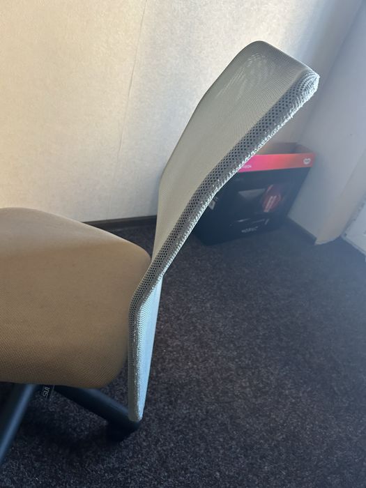 Крісло офісне, для робочого столу