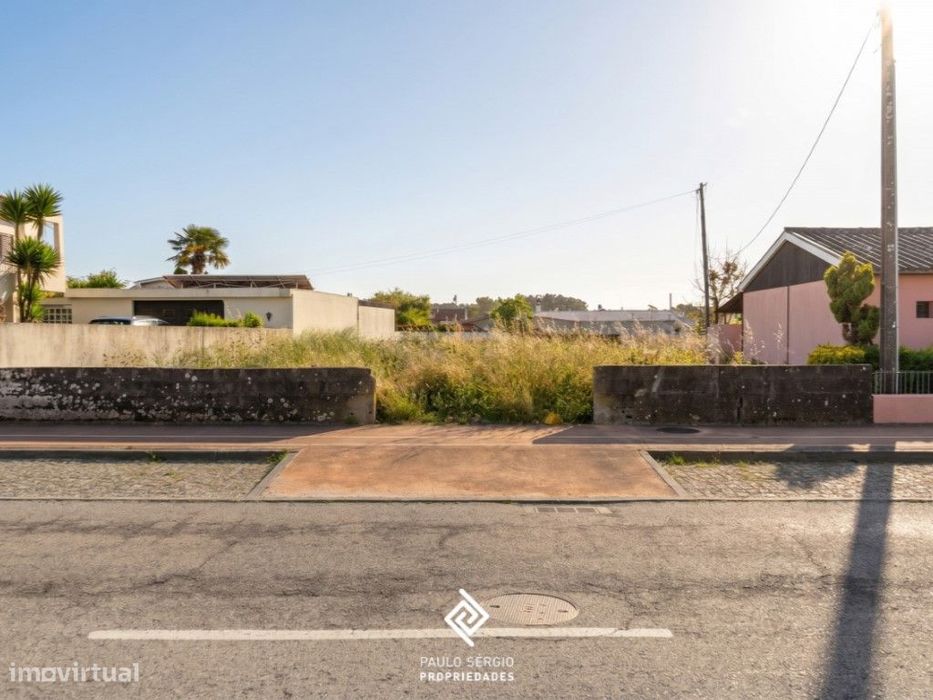 Terreno em Esmoriz, a 1km da Praia
