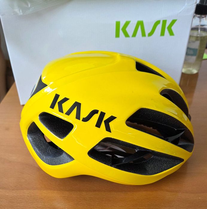 Capacetes Kask Protone - tamanhos M e L