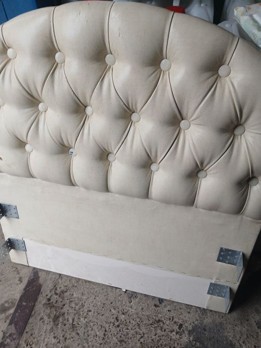 Бильце для ліжка