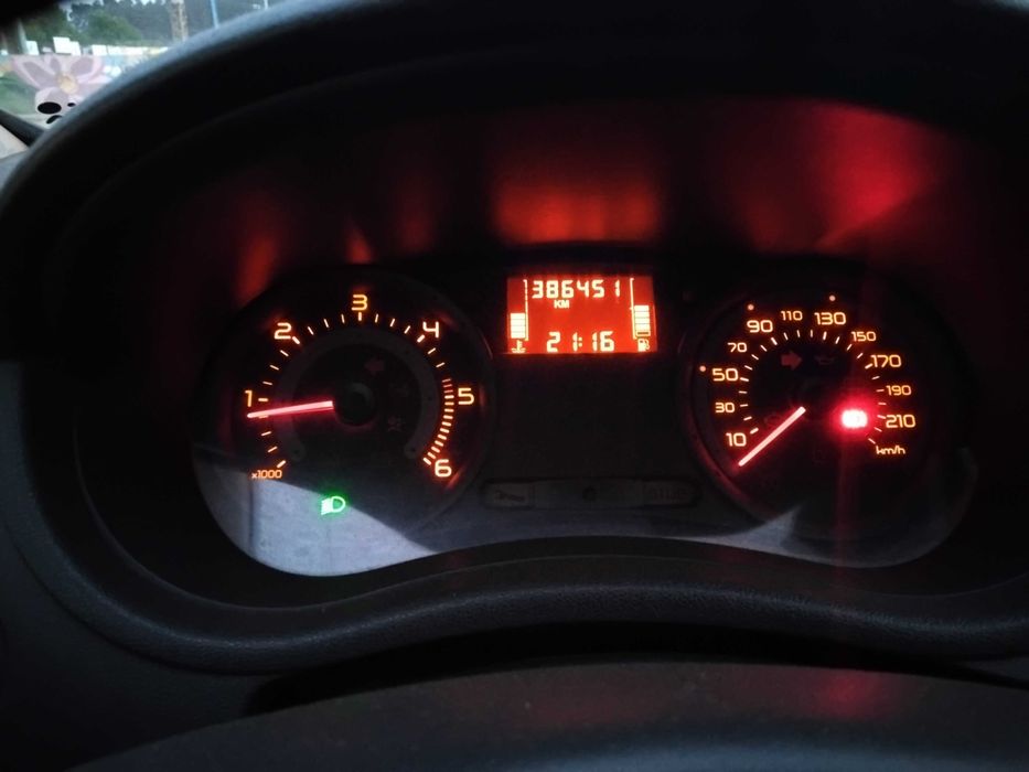 Renault clio 3 comercial