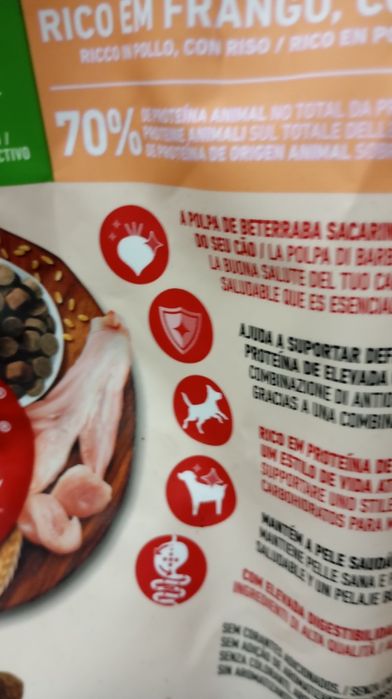 Sacos de ração 2x Purina One Fechados