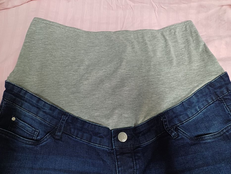 Джинси для вагітних