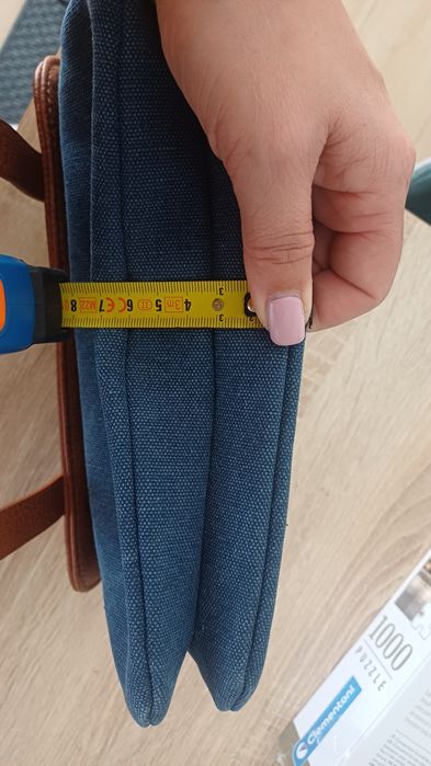 Mala a tiracolo da marca Misako