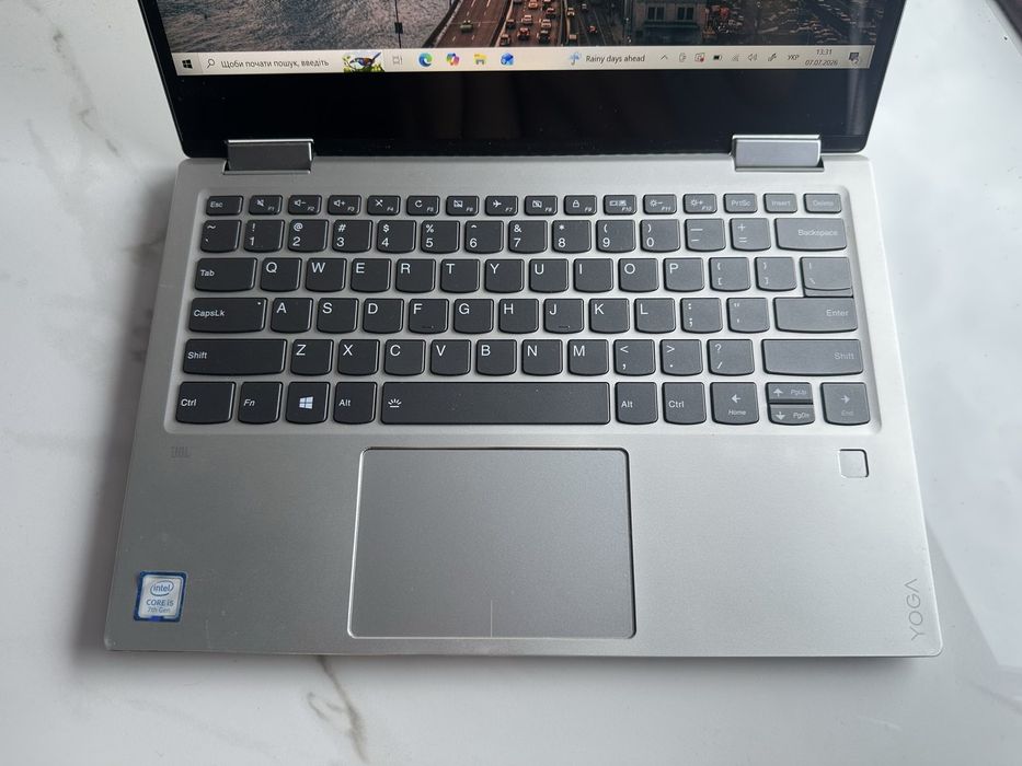 YOGA Трансформер Core i5