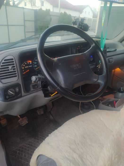 Продам GMC Yukon 5.7L