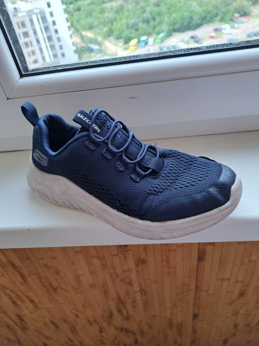 Кросівки Skechers 37 розмір