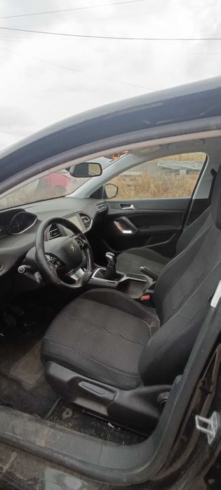 Peugeot 308 1.6 HDi | 2015 | 112.000 km | Venda urgente