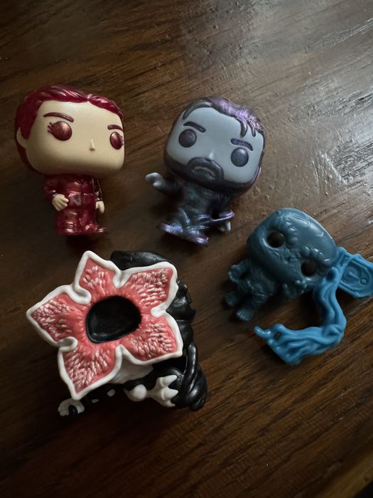 Фігурки дивні дива на продаж