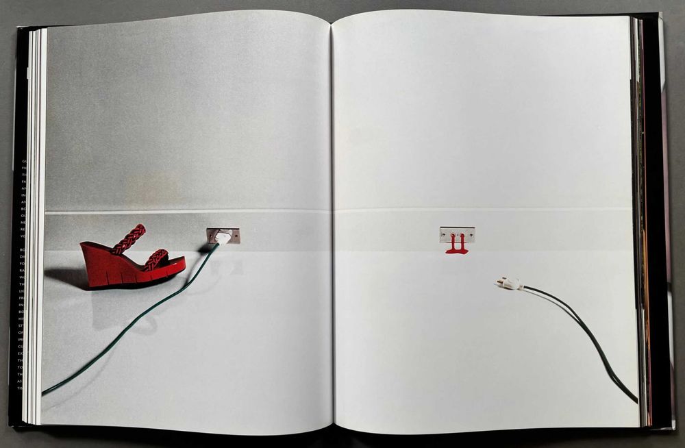 Фотоальбом Guy Bourdin Exhibit A / Тверда палітурка / Суперобкладинка