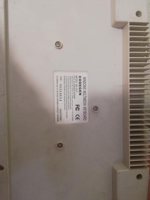 Клавіатура і колонки б у