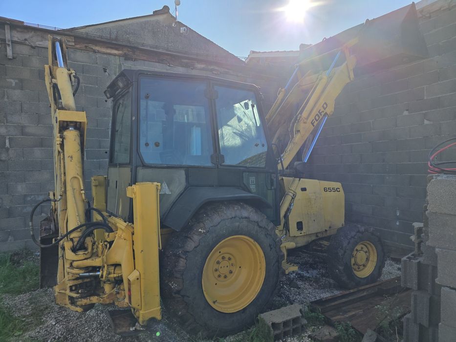 Retroescavadora Ford