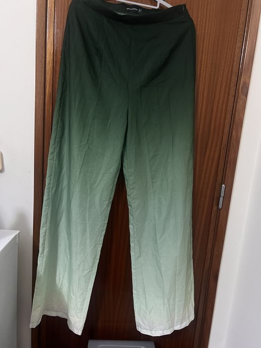 Calça verde escuro